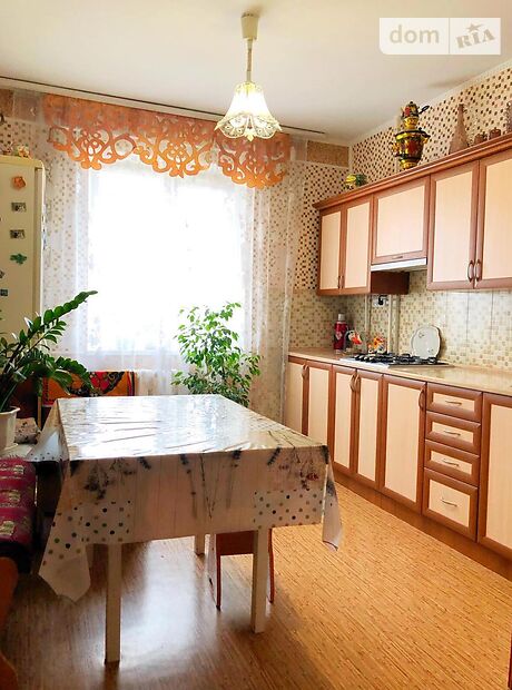 Продажа четырехкомнатной квартиры в Херсоне, на ул. Карбышева район Таврический фото 1 Продажа четырехкомнатной квартиры в Херсоне, на ул. Карбышева район Таврический фото 1