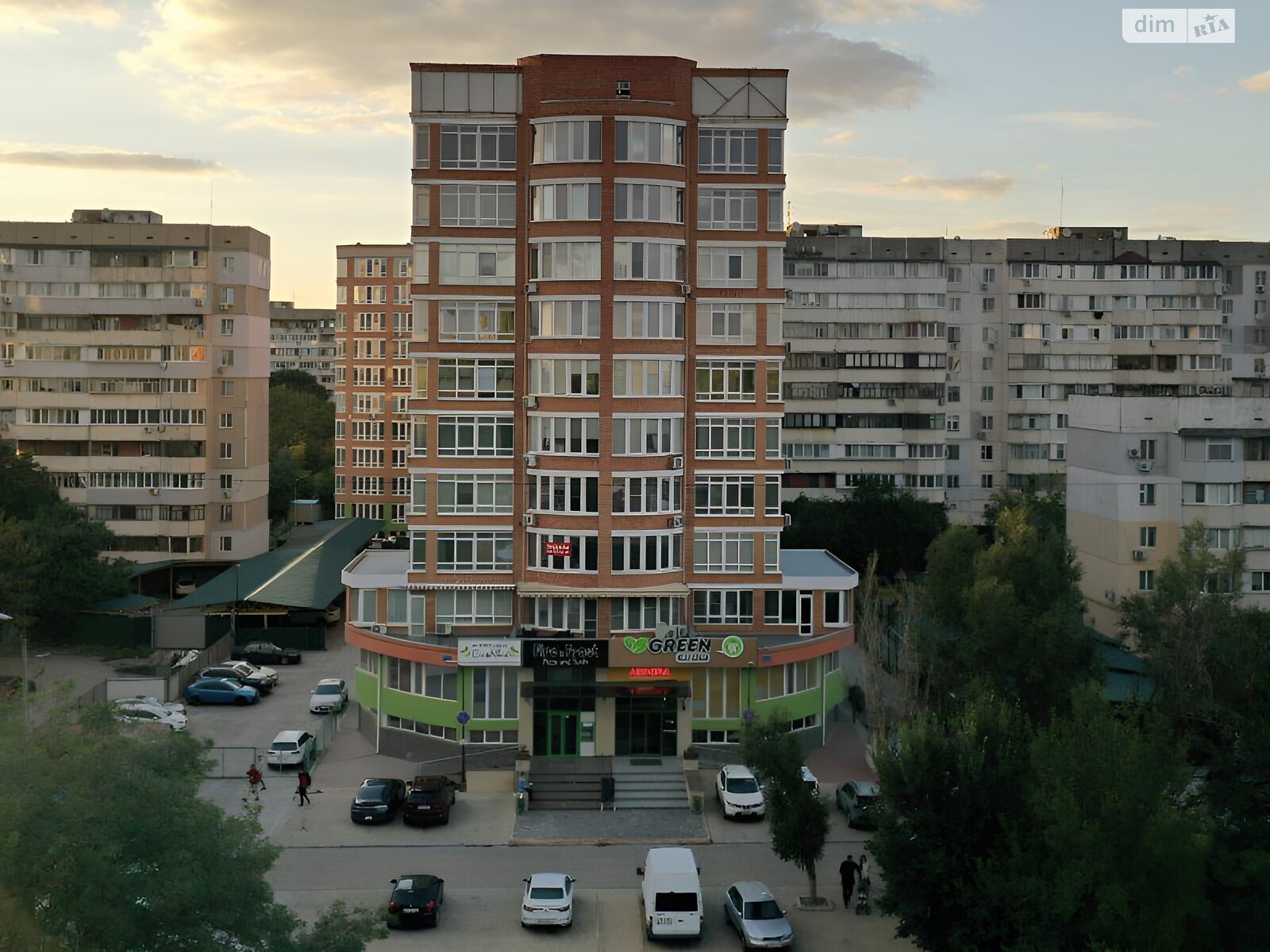 Продаж трикімнатної квартири в Херсоні, на просп. Адмірала Сенявіна 154Б, район Таврійський фото 1 Продаж трикімнатної квартири в Херсоні, на просп. Адмірала Сенявіна 154Б, район Таврійський фото 1