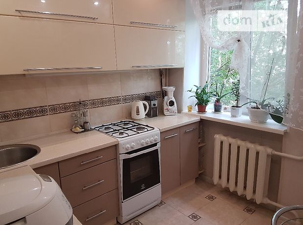 Продажа квартиры, 1 ком., Херсон, р‑н. Центр, Садовая улица Продажа квартиры, 1 ком., Херсон, р‑н. Центр, Садовая улица
