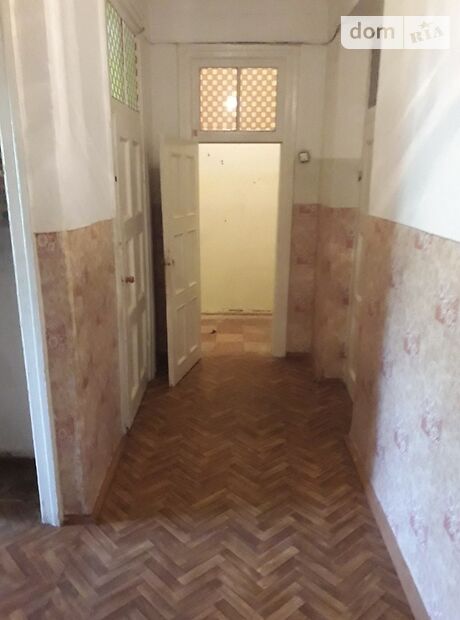 Продажа двухкомнатной квартиры в Херсоне, на просп. Ушакова 10, район Центр фото 1 Продажа двухкомнатной квартиры в Херсоне, на просп. Ушакова 10, район Центр фото 1