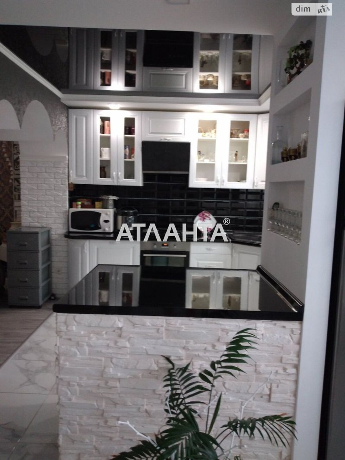 Продажа трехкомнатной квартиры в Хлебодарском, на ул. Маякская, фото 1