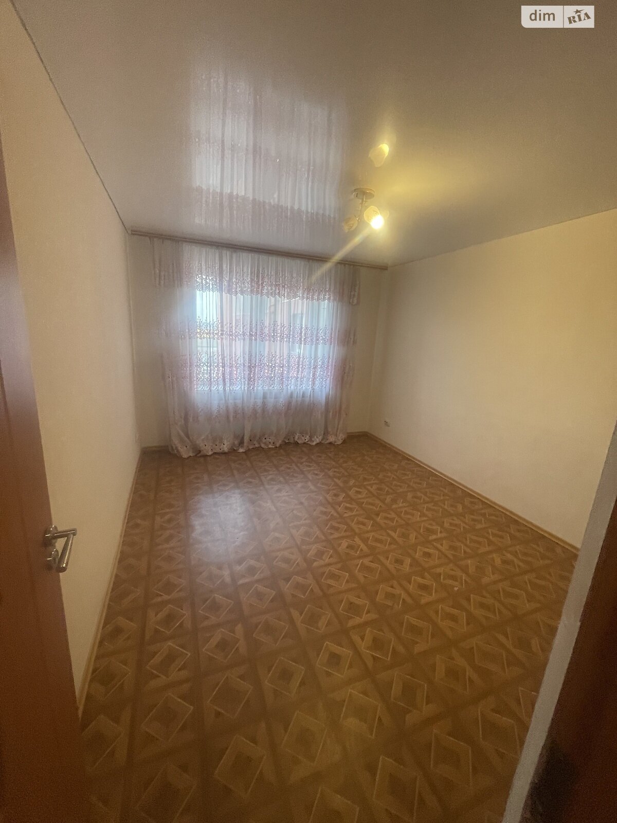 Продажа трехкомнатной квартиры в Хмелевке, на Народної волі 2, район Раково фото 1 Продажа трехкомнатной квартиры в Хмелевке, на Народної волі 2, район Раково фото 1