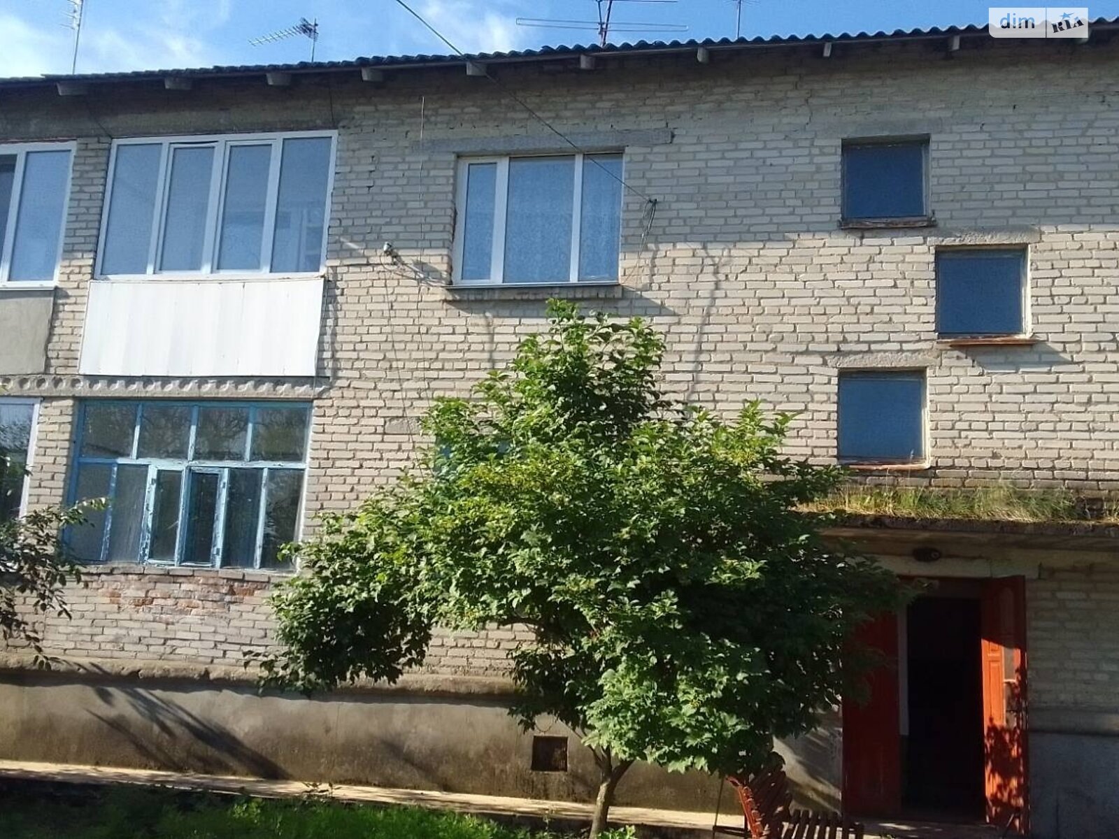 Продаж чотирикімнатної квартири в Хмільнику, на просп. Свободи, район Хмільник фото 1 Продаж чотирикімнатної квартири в Хмільнику, на просп. Свободи, район Хмільник фото 1