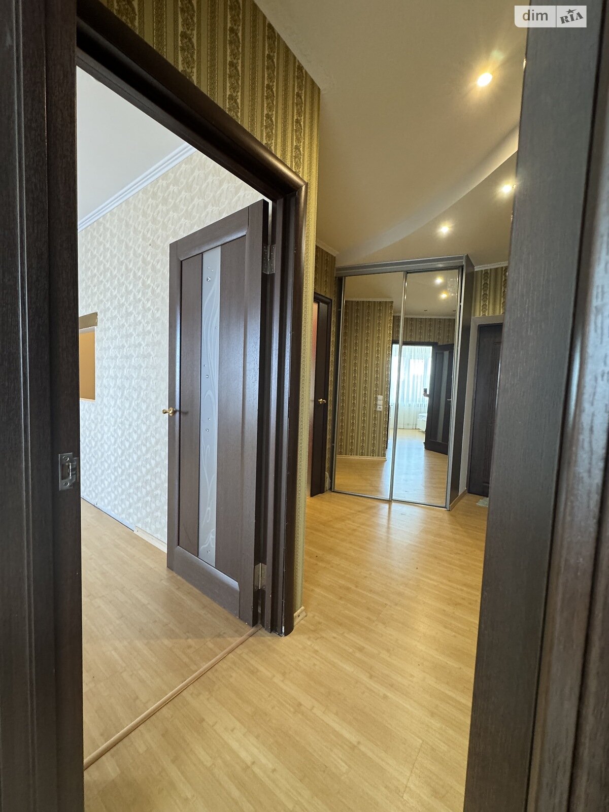 Продажа двухкомнатной квартиры в Хмельницком, на ул. Александра Кушнирука 15, район Дубово фото 1 Продажа двухкомнатной квартиры в Хмельницком, на ул. Александра Кушнирука 15, район Дубово фото 1