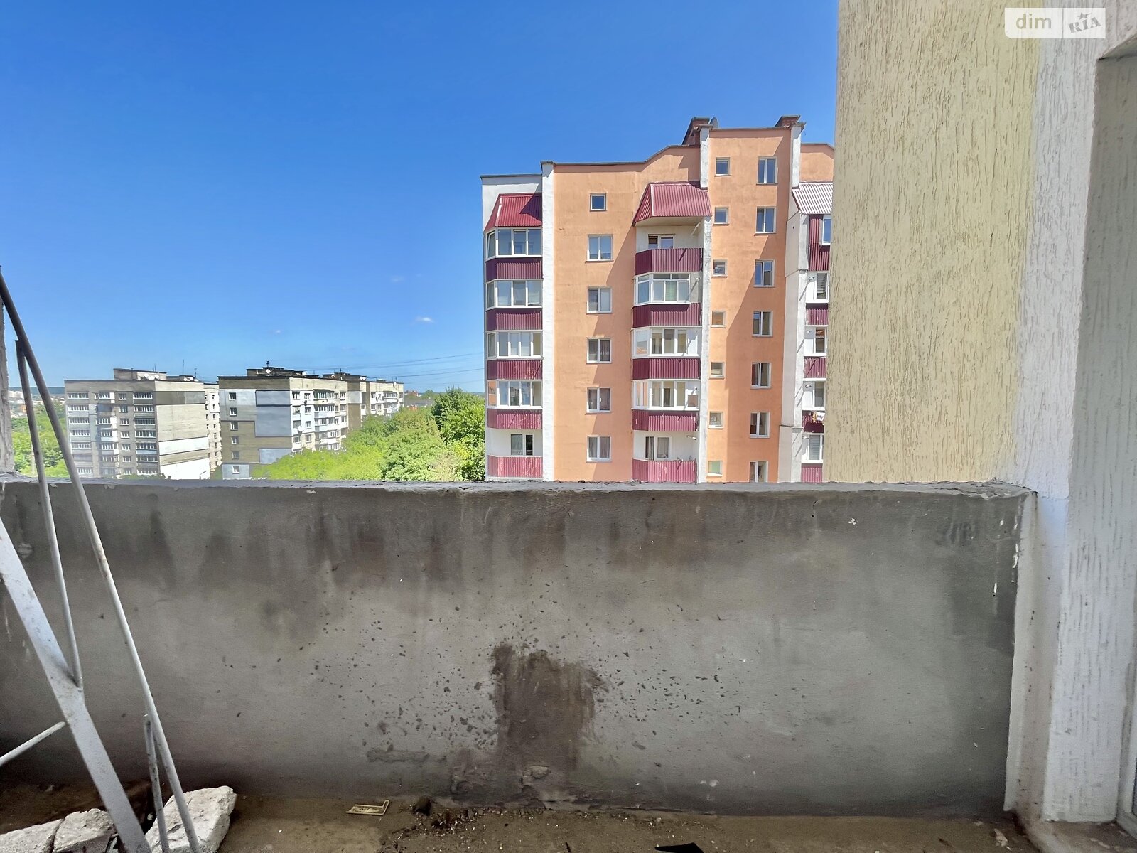 Продажа трехкомнатной квартиры в Хмельницком, на ул. Александра Кушнирука 15, район Дубово фото 1