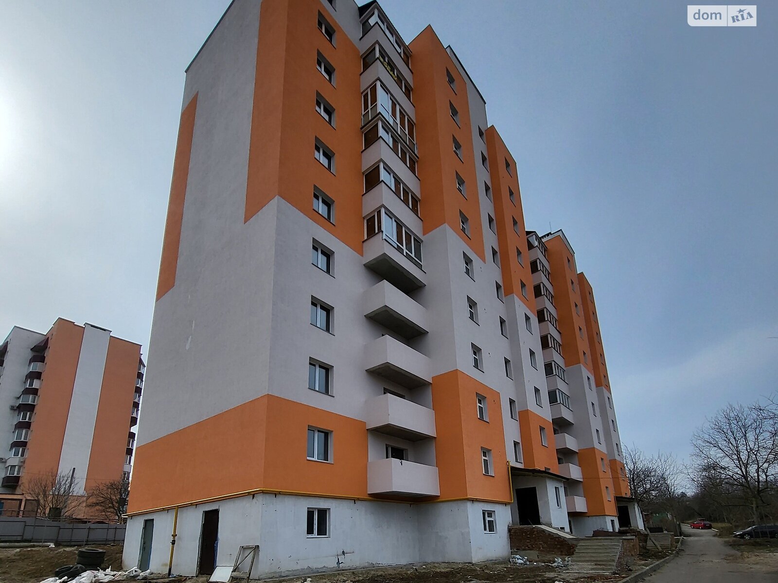 Продажа трехкомнатной квартиры в Хмельницком, на ул. Александра Кушнирука 15, район Дубово фото 1