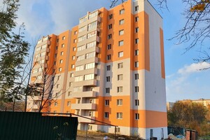 Продажа трехкомнатной квартиры в Хмельницком, на ул. Александра Кушнирука, район Дубово фото 2