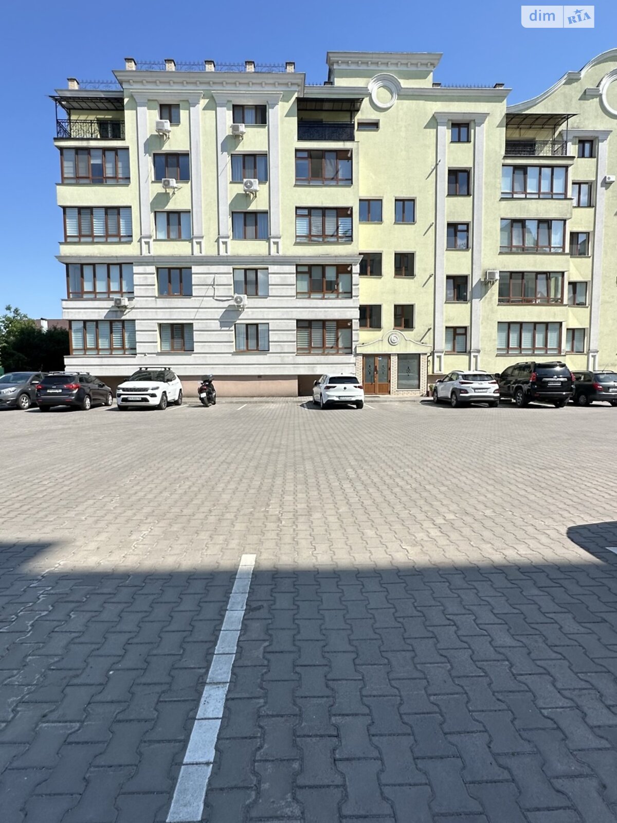 Продаж двокімнатної квартири в Хмельницькому, на вул. Городня, район Гречани ближні фото 1 Продаж двокімнатної квартири в Хмельницькому, на вул. Городня, район Гречани ближні фото 1