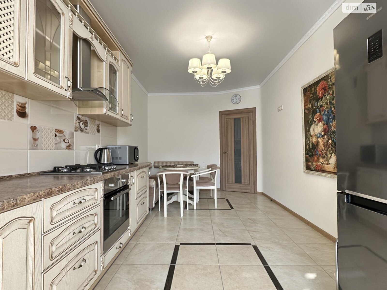 Продаж двокімнатної квартири в Хмельницькому, на вул. Городня, район Гречани ближні фото 1 Продаж двокімнатної квартири в Хмельницькому, на вул. Городня, район Гречани ближні фото 1