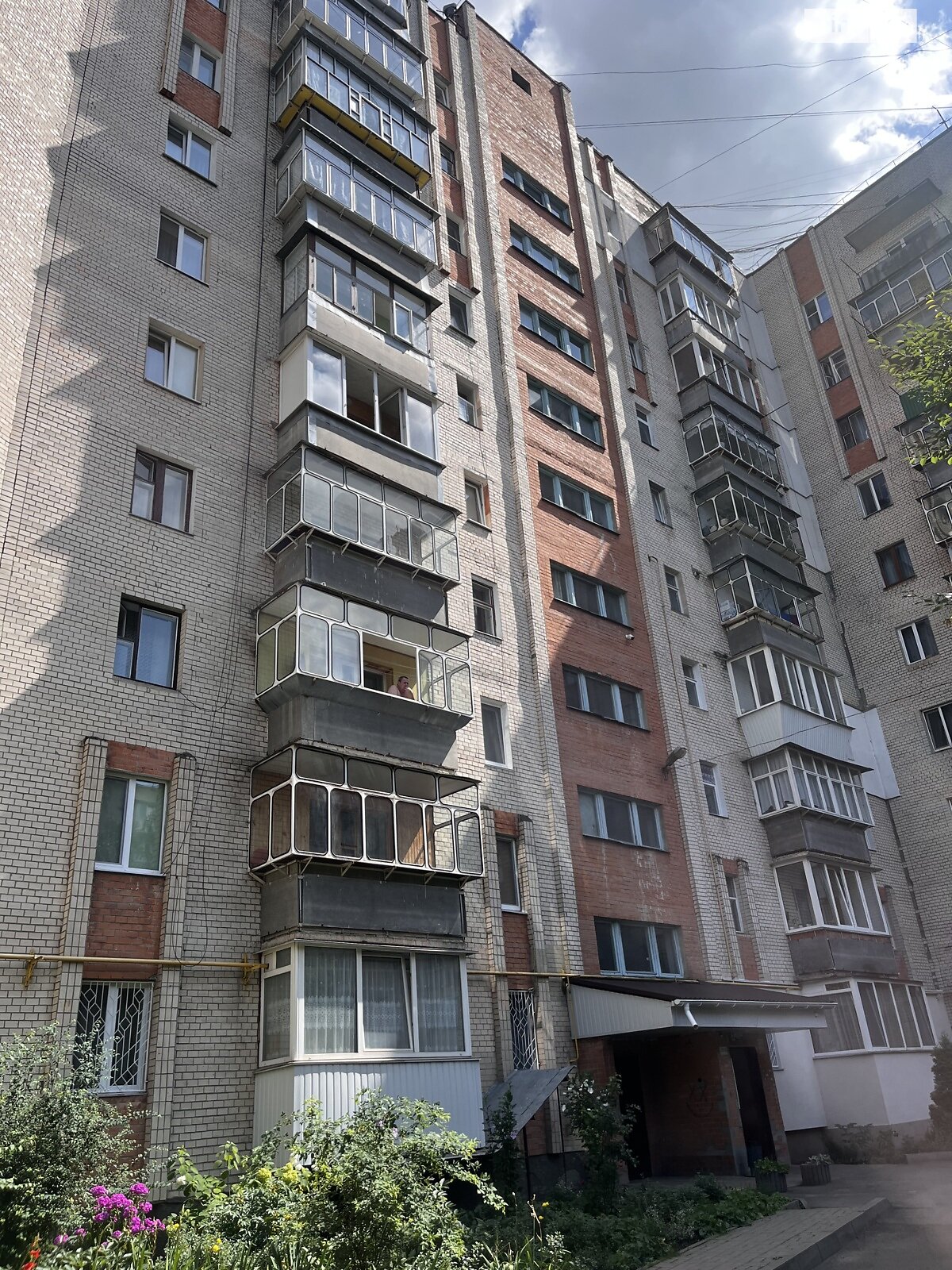 Продаж трикімнатної квартири в Хмельницькому, на вул. Георгія Гонгадзе 13, район Гречани фото 1 Продаж трикімнатної квартири в Хмельницькому, на вул. Георгія Гонгадзе 13, район Гречани фото 1