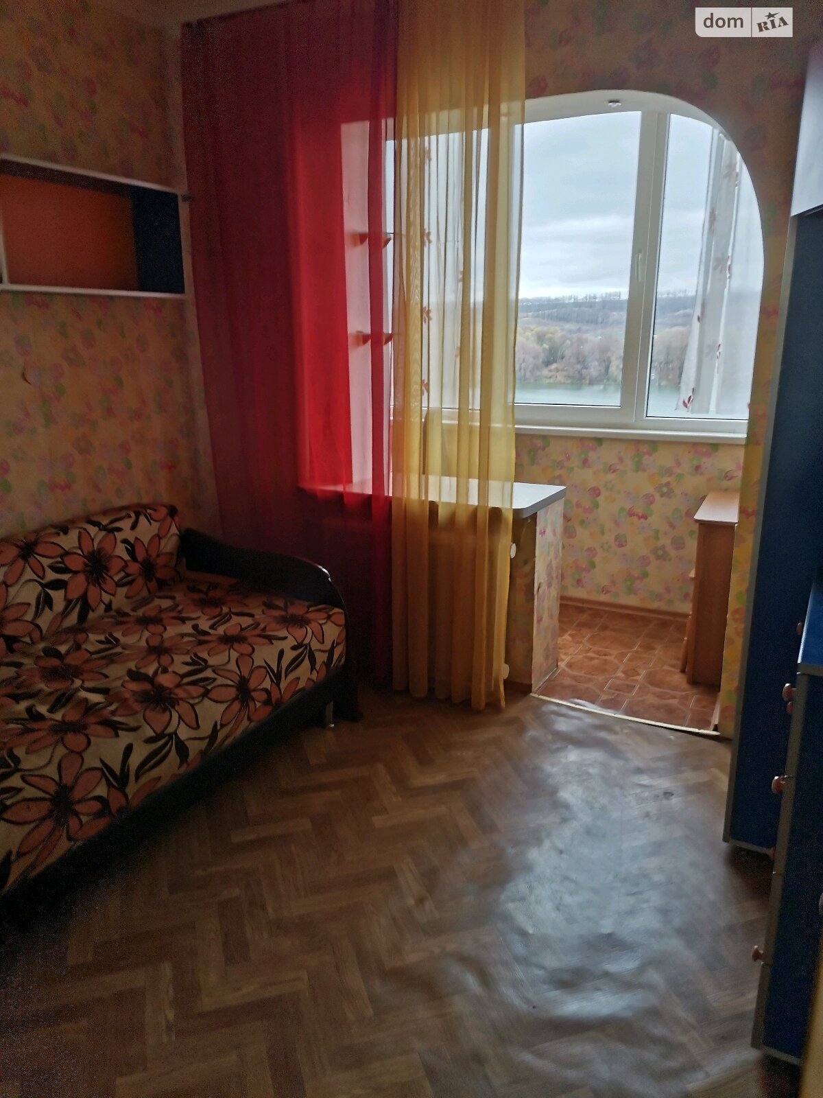Продаж трикімнатної квартири в Хмельницькому, на вул. Олімпійська 7, район Гречани фото 1