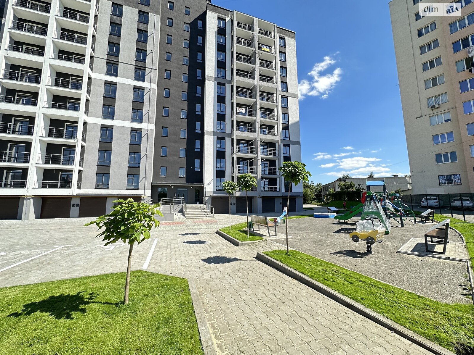 Продаж двокімнатної квартири в Хмельницькому, на вул. Транспортна, район Гречани ближні фото 1 Продаж двокімнатної квартири в Хмельницькому, на вул. Транспортна, район Гречани ближні фото 1