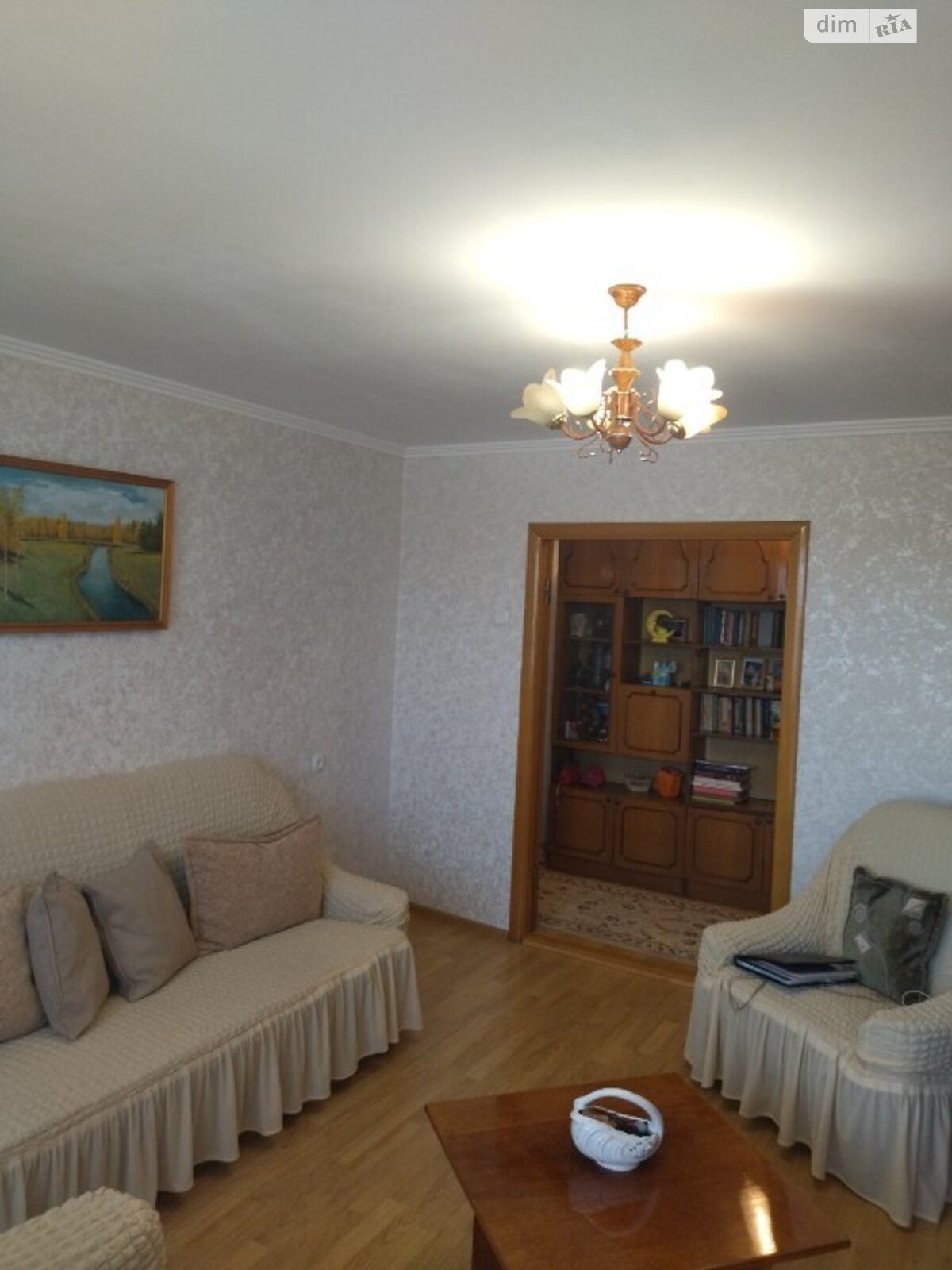Продажа трехкомнатной квартиры в Хмельницком, на ул. Трембовецкой Марии, район Ж-д вокзал фото 1