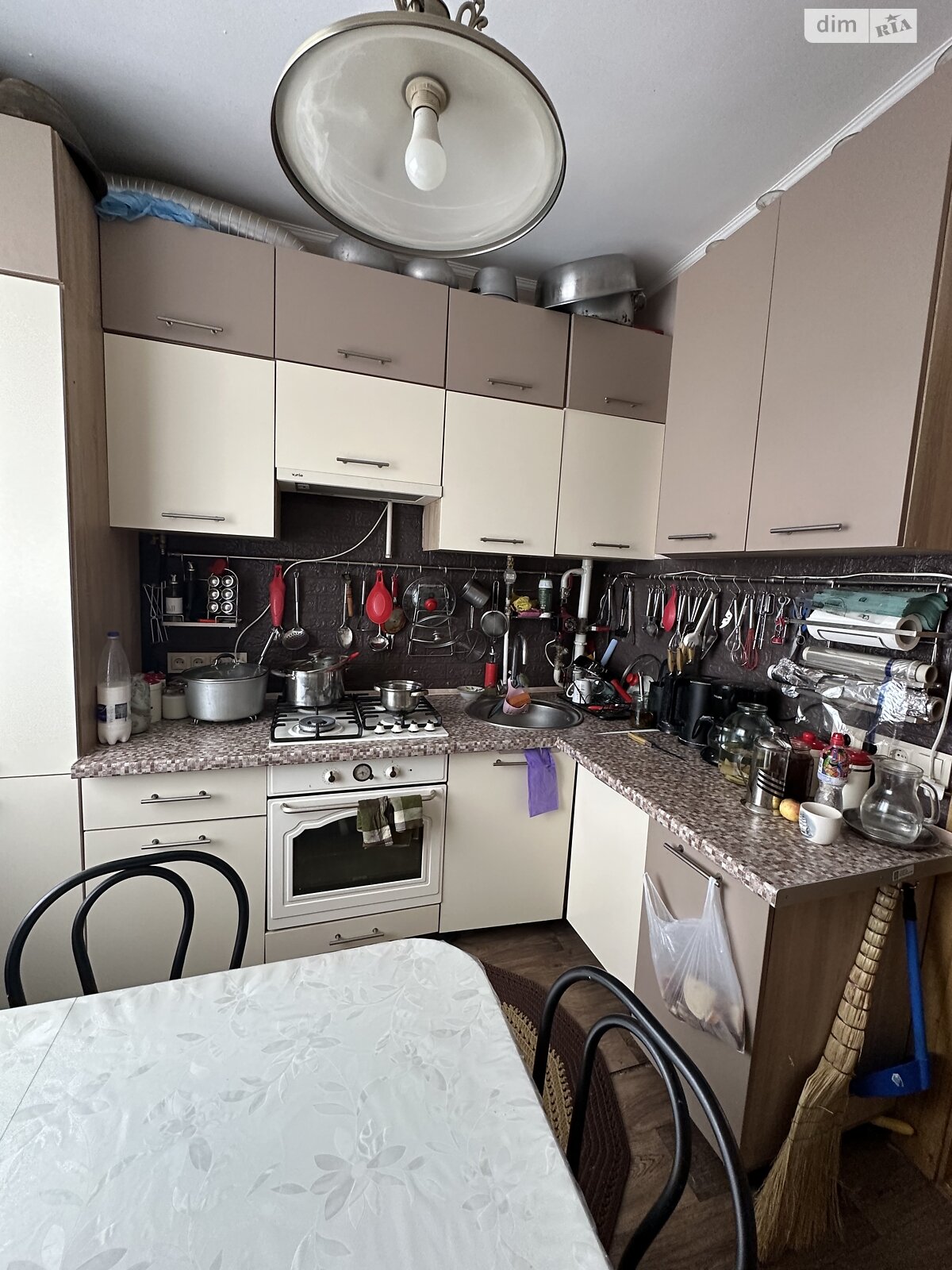 Продажа трехкомнатной квартиры в Хмельницком, на ул. Железнодорожная 63, фото 1 Продажа трехкомнатной квартиры в Хмельницком, на ул. Железнодорожная 63, фото 1