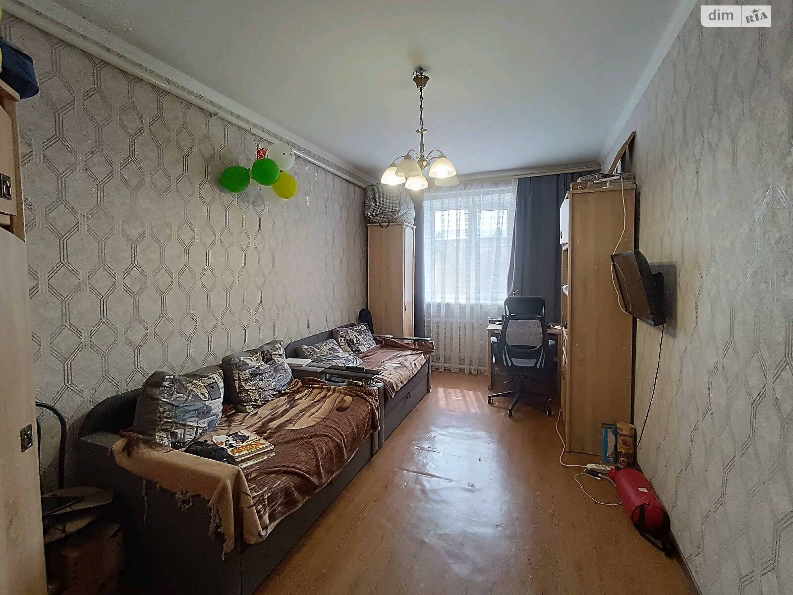 Продажа трехкомнатной квартиры в Хмельницком, на ул. Железнодорожная 63, фото 1 Продажа трехкомнатной квартиры в Хмельницком, на ул. Железнодорожная 63, фото 1