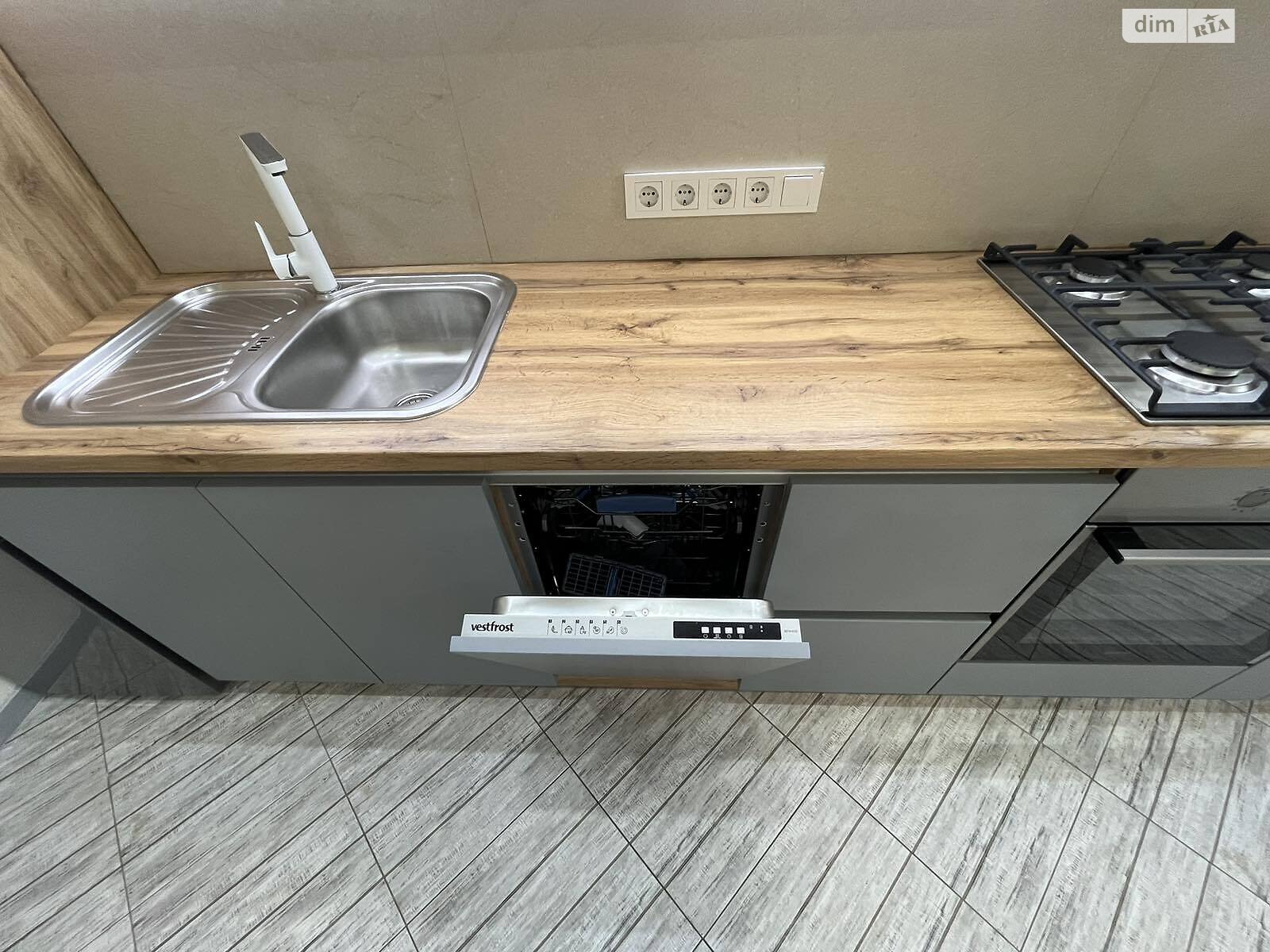 Продаж двокімнатної квартири в Хмельницькому, на вул. Кармелюка, фото 1 Продаж двокімнатної квартири в Хмельницькому, на вул. Кармелюка, фото 1