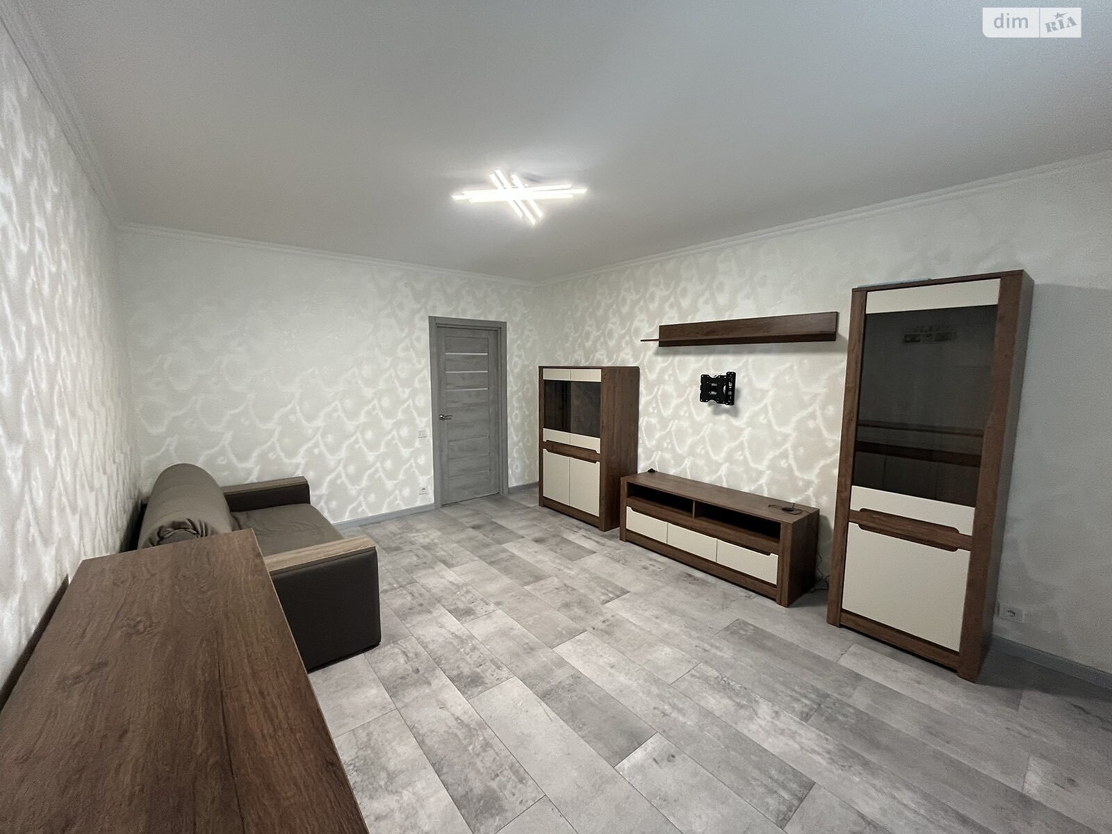 Продаж двокімнатної квартири в Хмельницькому, на вул. Кармелюка, фото 1 Продаж двокімнатної квартири в Хмельницькому, на вул. Кармелюка, фото 1