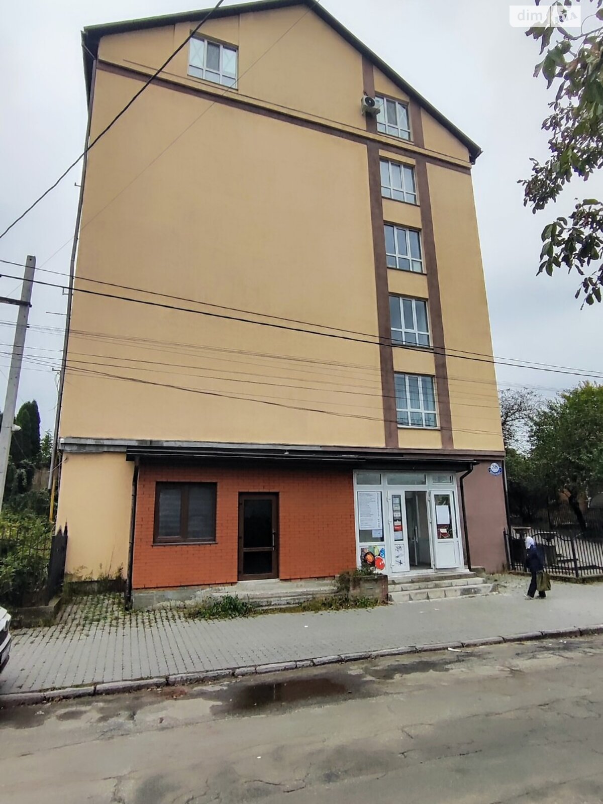 Продаж трикімнатної квартири в Хмельницькому, на вул. Козацька 38, район Кавказ фото 1 Продаж трикімнатної квартири в Хмельницькому, на вул. Козацька 38, район Кавказ фото 1