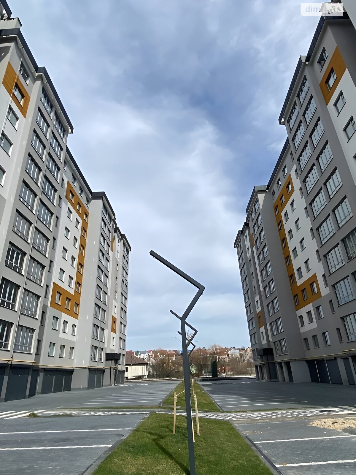 Продажа однокомнатной квартиры в Хмельницком, на ул. Винницкая, район Лезневое фото 1 Продажа однокомнатной квартиры в Хмельницком, на ул. Винницкая, район Лезневое фото 1