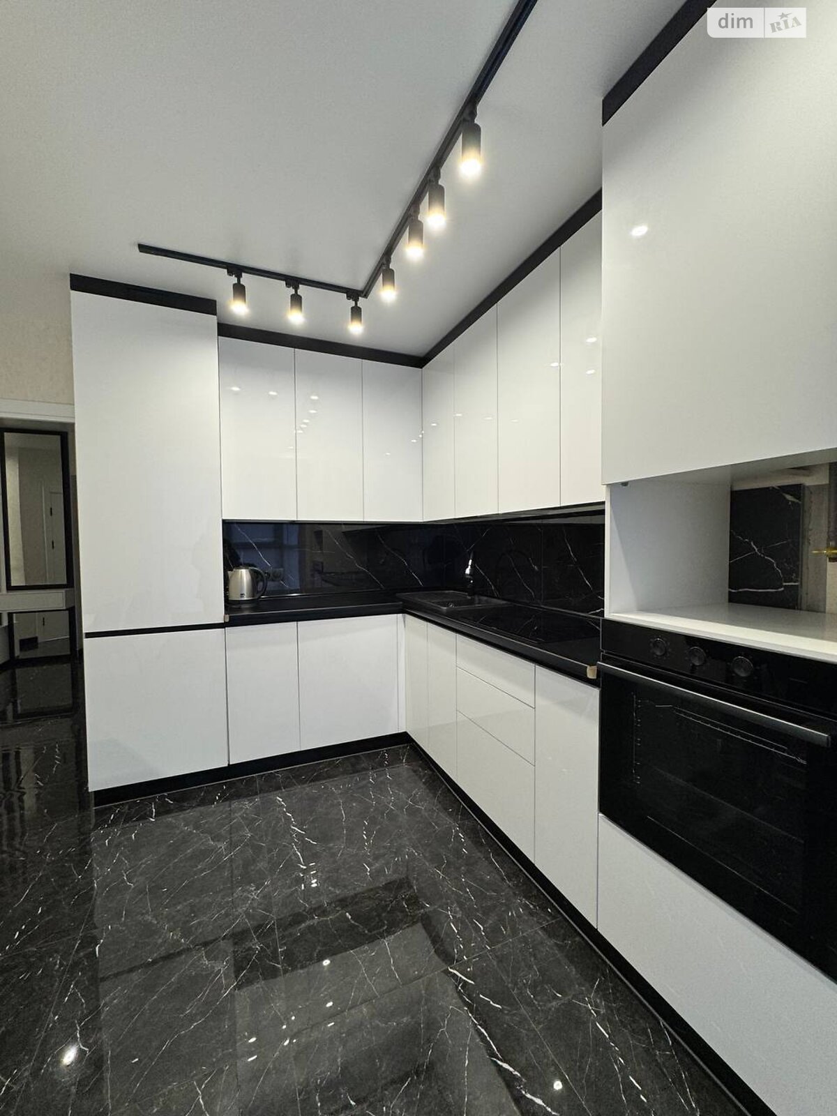 Продажа двухкомнатной квартиры в Хмельницком, на шоссе Винницкое 1/3А, район Выставка фото 1 Продажа двухкомнатной квартиры в Хмельницком, на шоссе Винницкое 1/3А, район Выставка фото 1