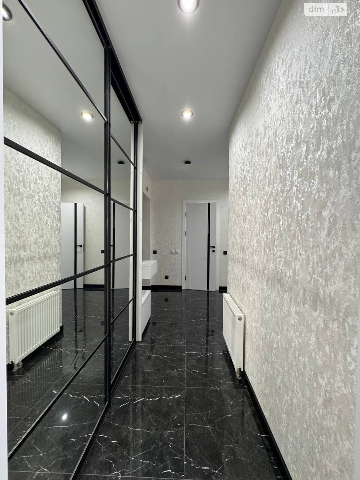 Продажа двухкомнатной квартиры в Хмельницком, на шоссе Винницкое 1/3А, район Выставка фото 1 Продажа двухкомнатной квартиры в Хмельницком, на шоссе Винницкое 1/3А, район Выставка фото 1