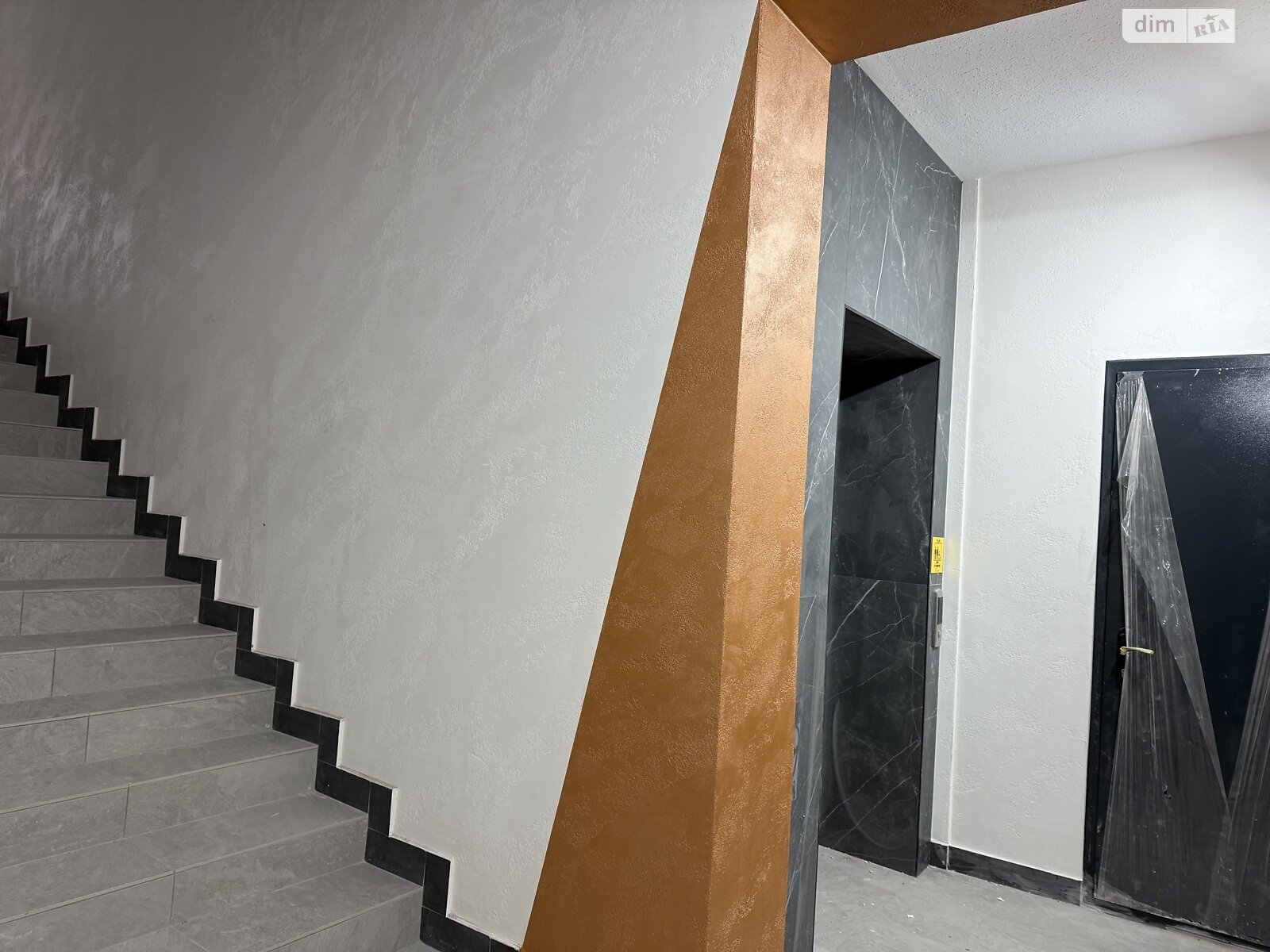 Продаж двокімнатної квартири в Хмельницькому, на вул. Гетьманська 7Б, район Озерна фото 1 Продаж двокімнатної квартири в Хмельницькому, на вул. Гетьманська 7Б, район Озерна фото 1