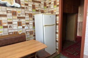 Продажа трехкомнатной квартиры в Хмельницком, на ул. Железнодорожная, район Озёрный фото 2