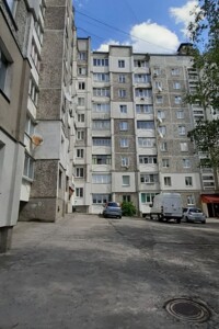 Продажа трехкомнатной квартиры в Хмельницком, на ул. Кармелюка, район Озёрный фото 2