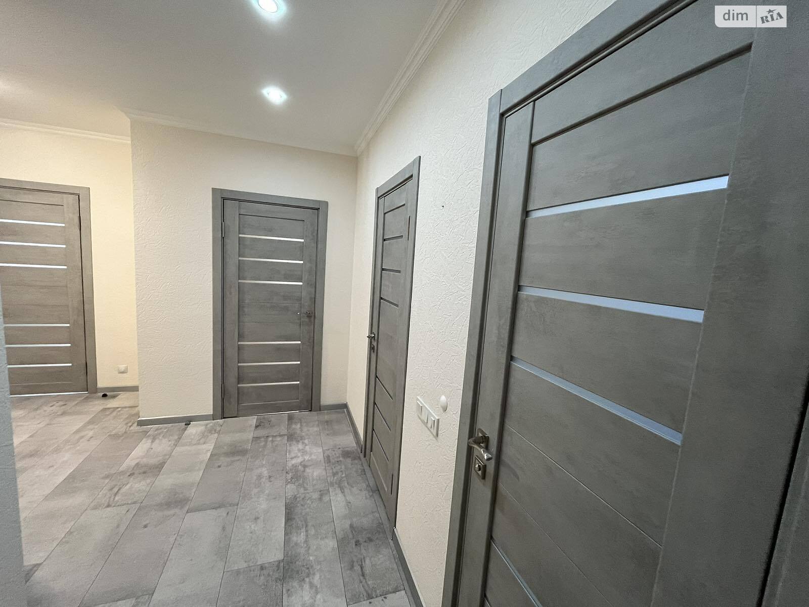 Продажа двухкомнатной квартиры в Хмельницком, на ул. Кармелюка, район Озёрный фото 1 Продажа двухкомнатной квартиры в Хмельницком, на ул. Кармелюка, район Озёрный фото 1
