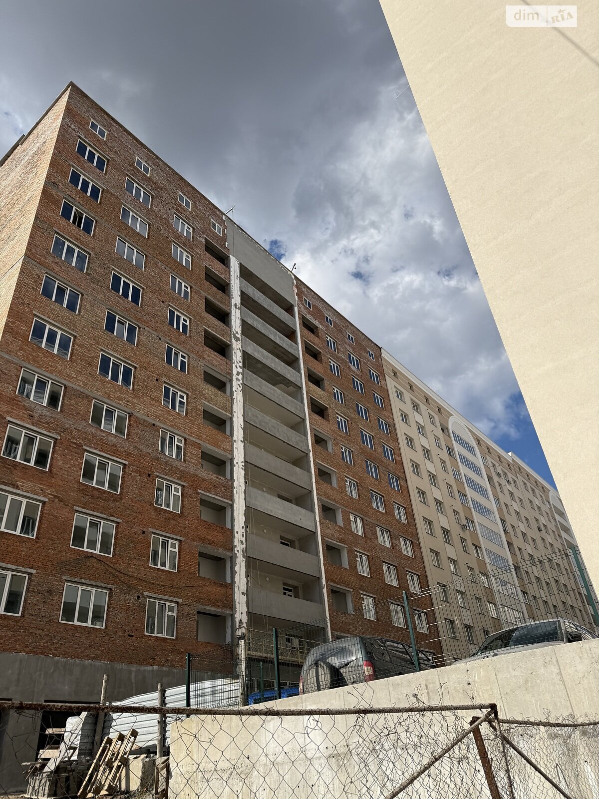 Продаж однокімнатної квартири в Хмельницькому, на вул. Кармелюка 3, район Озерна фото 1 Продаж однокімнатної квартири в Хмельницькому, на вул. Кармелюка 3, район Озерна фото 1