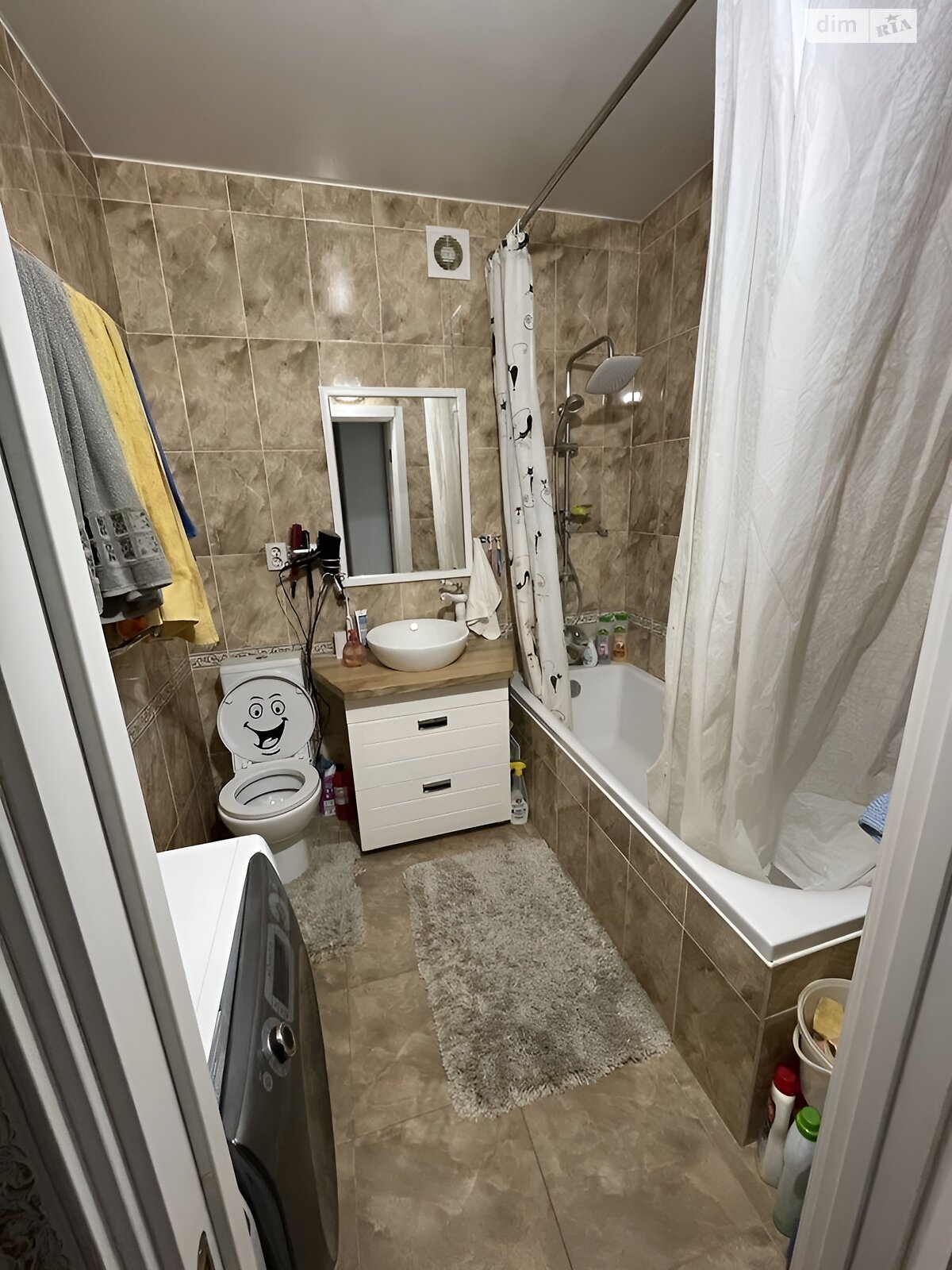 Продаж двокімнатної квартири в Хмельницькому, на вул. Кармелюка 8А, район Озерна фото 1 Продаж двокімнатної квартири в Хмельницькому, на вул. Кармелюка 8А, район Озерна фото 1