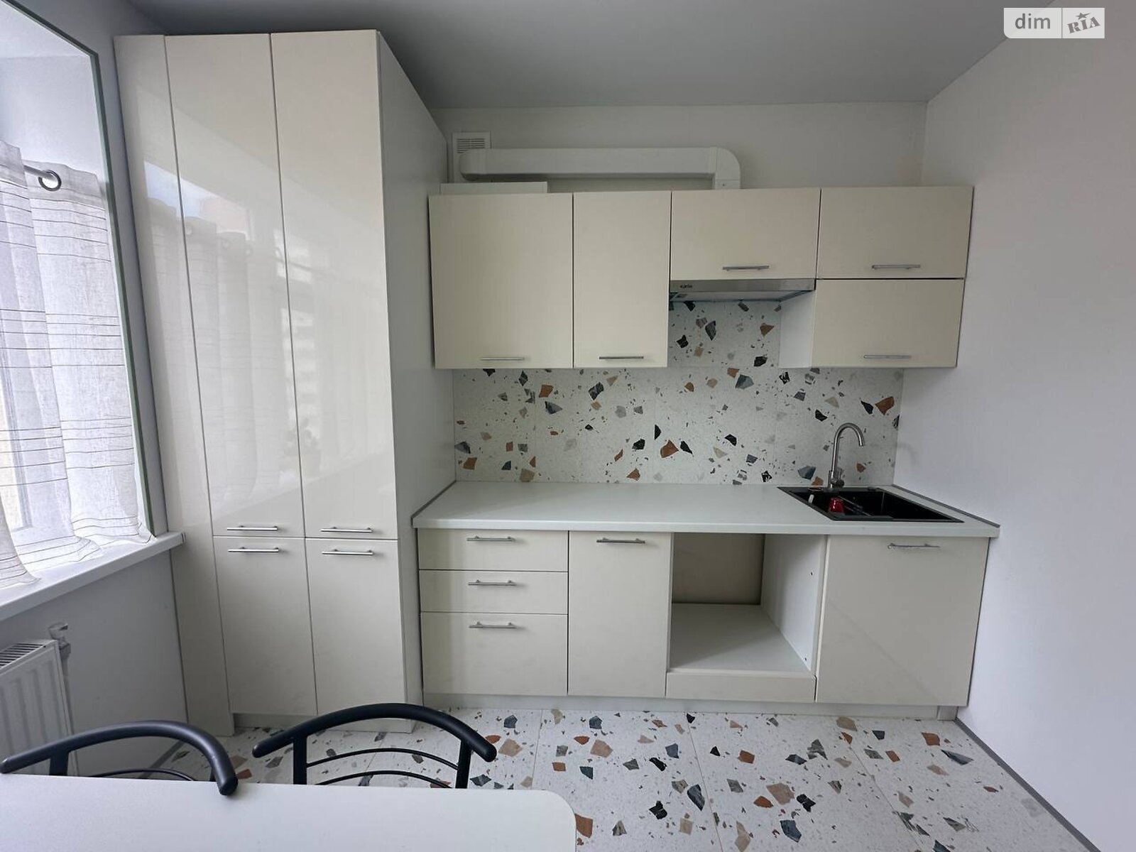 Продажа двухкомнатной квартиры в Хмельницком, на ул. Кармелюка 11, район Озёрный фото 1 Продажа двухкомнатной квартиры в Хмельницком, на ул. Кармелюка 11, район Озёрный фото 1