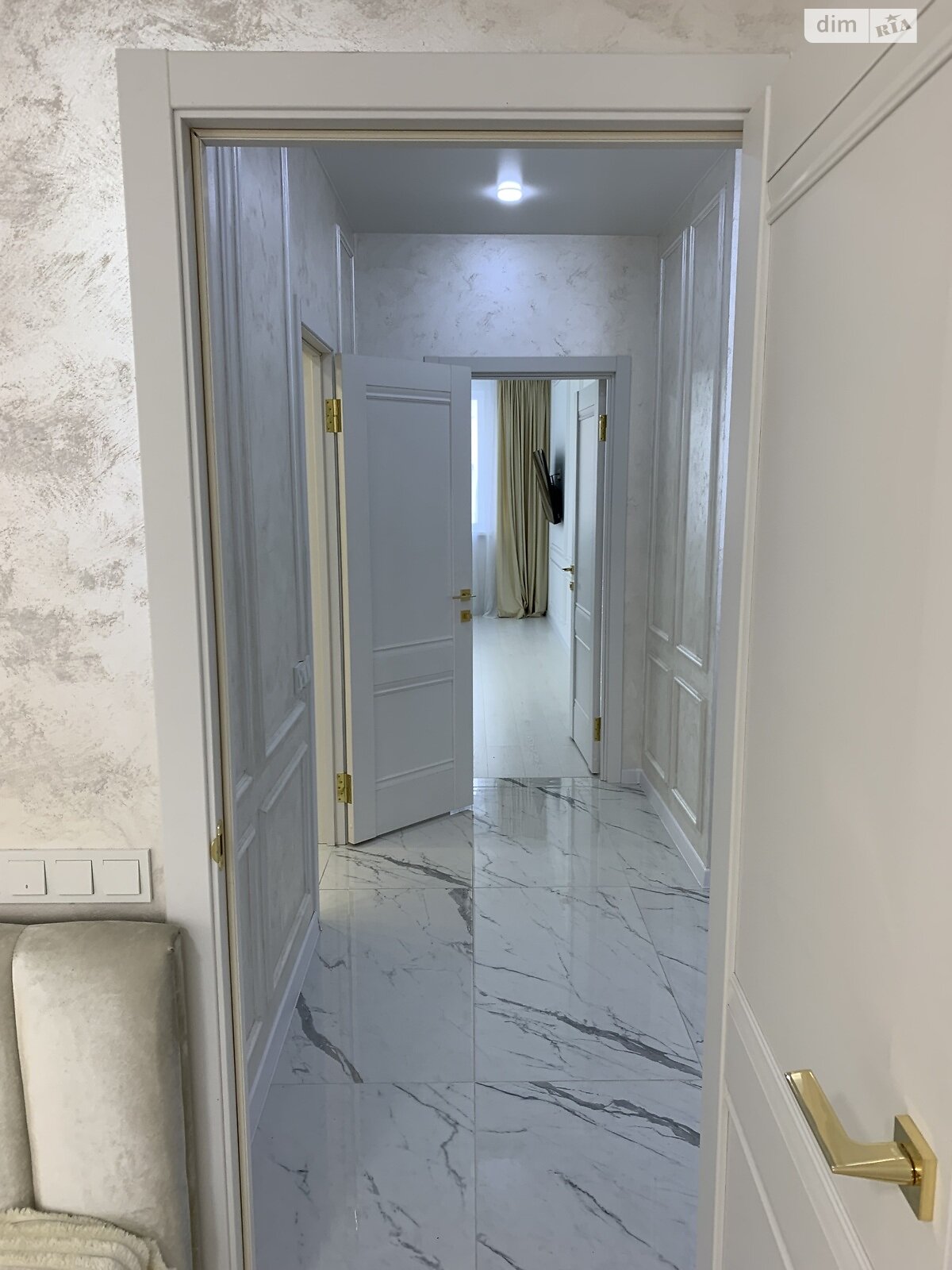 Продажа двухкомнатной квартиры в Хмельницком, на ул. Кармелюка 3/6, кв. 48, район Озёрный фото 1 Продажа двухкомнатной квартиры в Хмельницком, на ул. Кармелюка 3/6, кв. 48, район Озёрный фото 1
