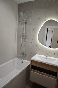 Продажа двухкомнатной квартиры в Хмельницком, на ул. Кармелюка 11/2, кв. 43, район Озёрный фото 2