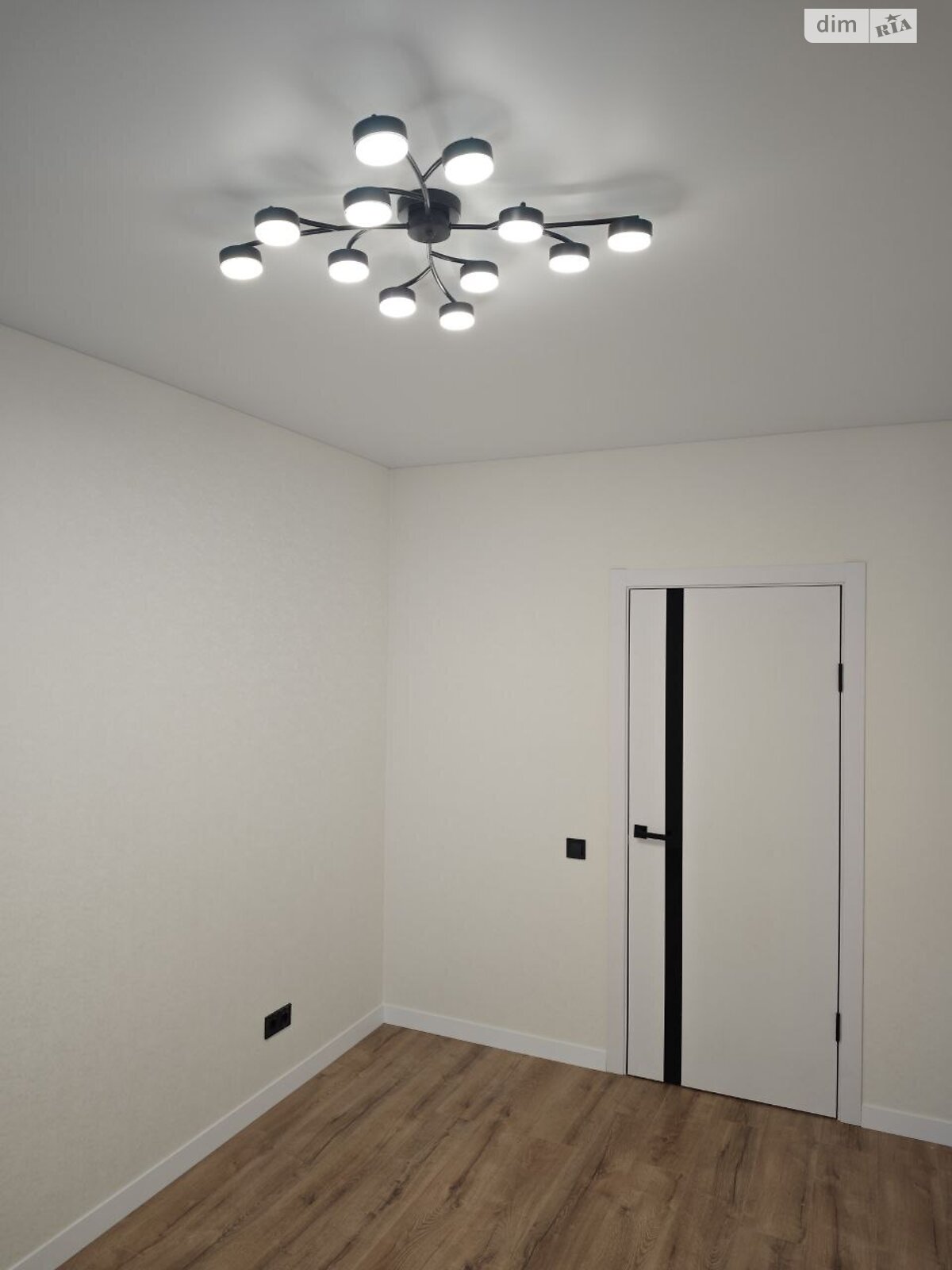 Продажа двухкомнатной квартиры в Хмельницком, на ул. Кармелюка 11/2, кв. 43, район Озёрный фото 1