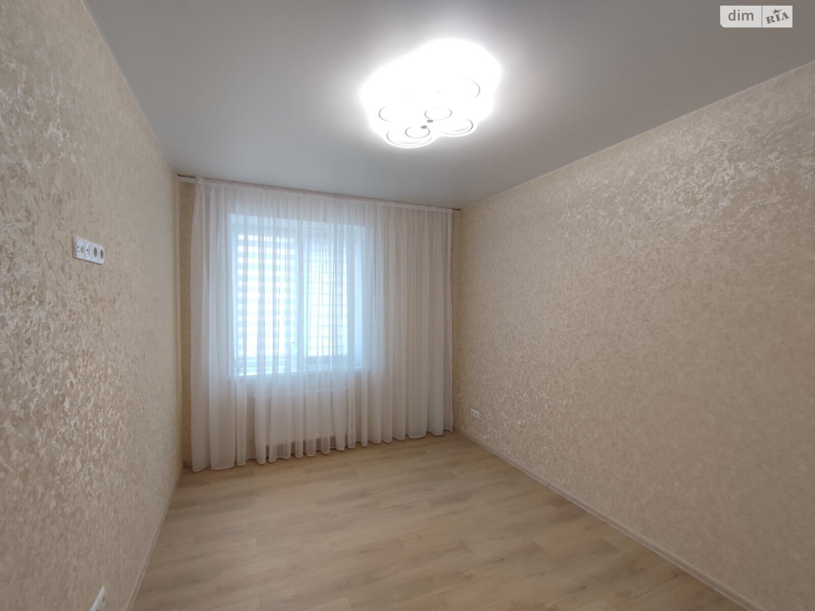 Продажа двухкомнатной квартиры в Хмельницком, на ул. Кармелюка 7, район Озёрный фото 1