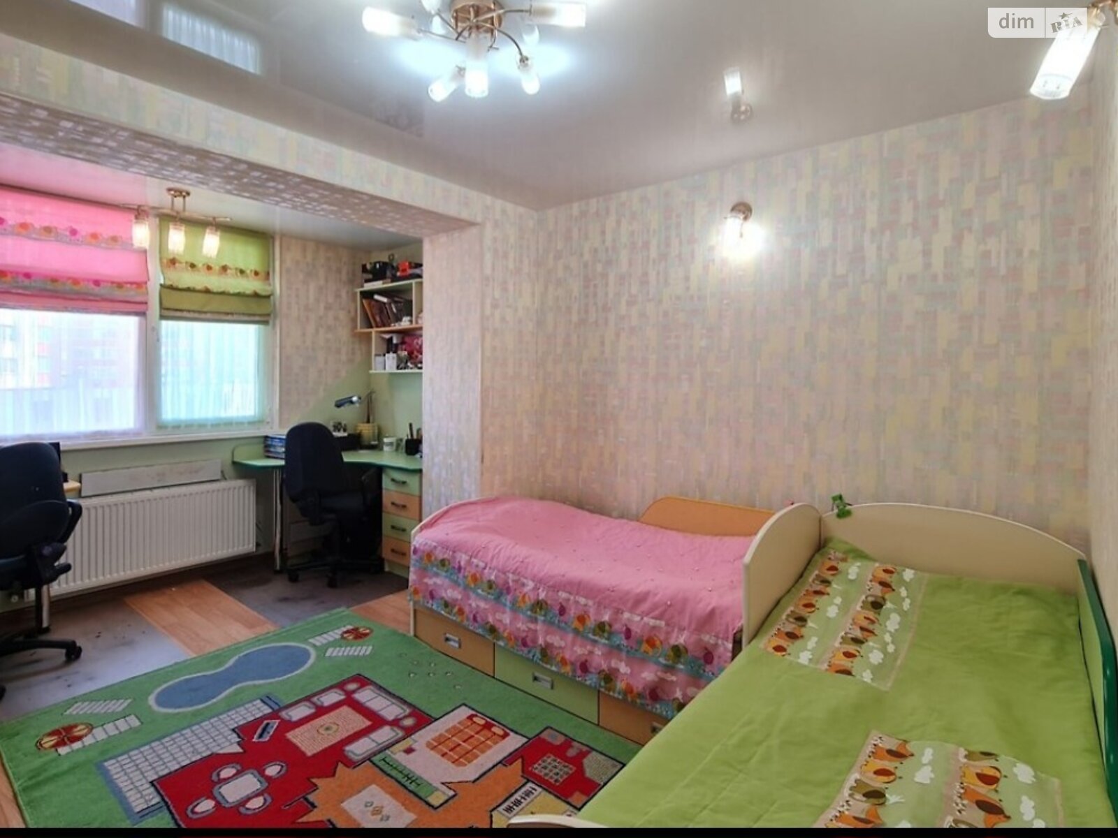 Продаж трикімнатної квартири в Хмельницькому, на вул. Лісогринівецька, район Озерна фото 1