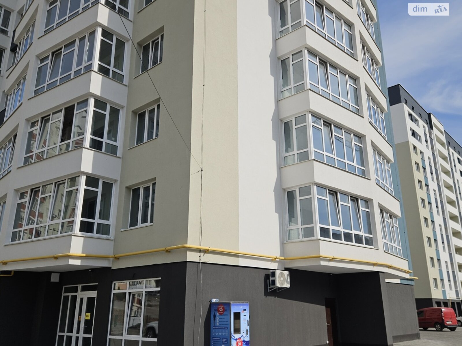 Продаж двокімнатної квартири в Хмельницькому, на вул. Лісогринівецька, район Озерна фото 1 Продаж двокімнатної квартири в Хмельницькому, на вул. Лісогринівецька, район Озерна фото 1