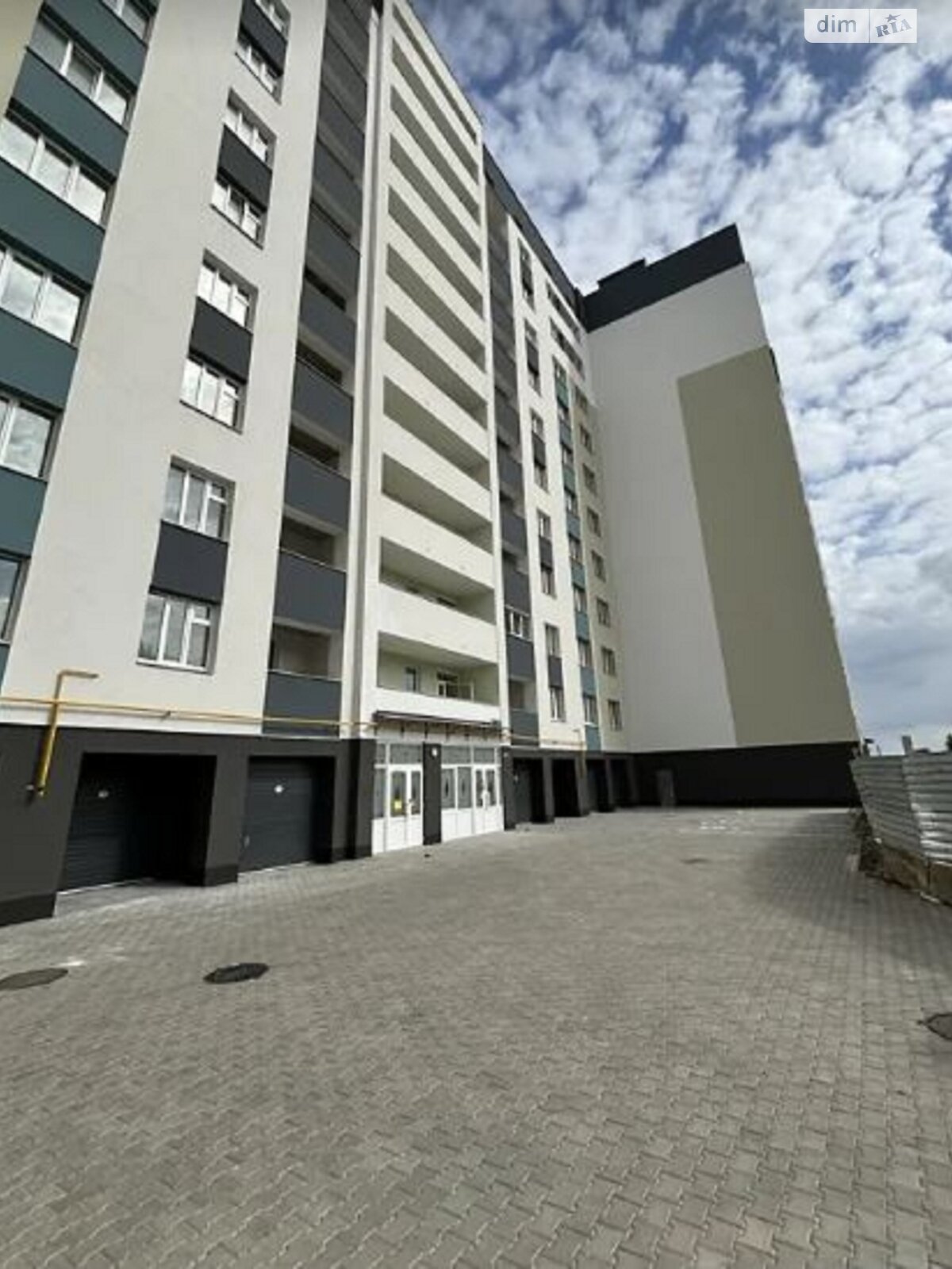 Продаж двокімнатної квартири в Хмельницькому, на вул. Лісогринівецька 34Б, район Озерна фото 1 Продаж двокімнатної квартири в Хмельницькому, на вул. Лісогринівецька 34Б, район Озерна фото 1