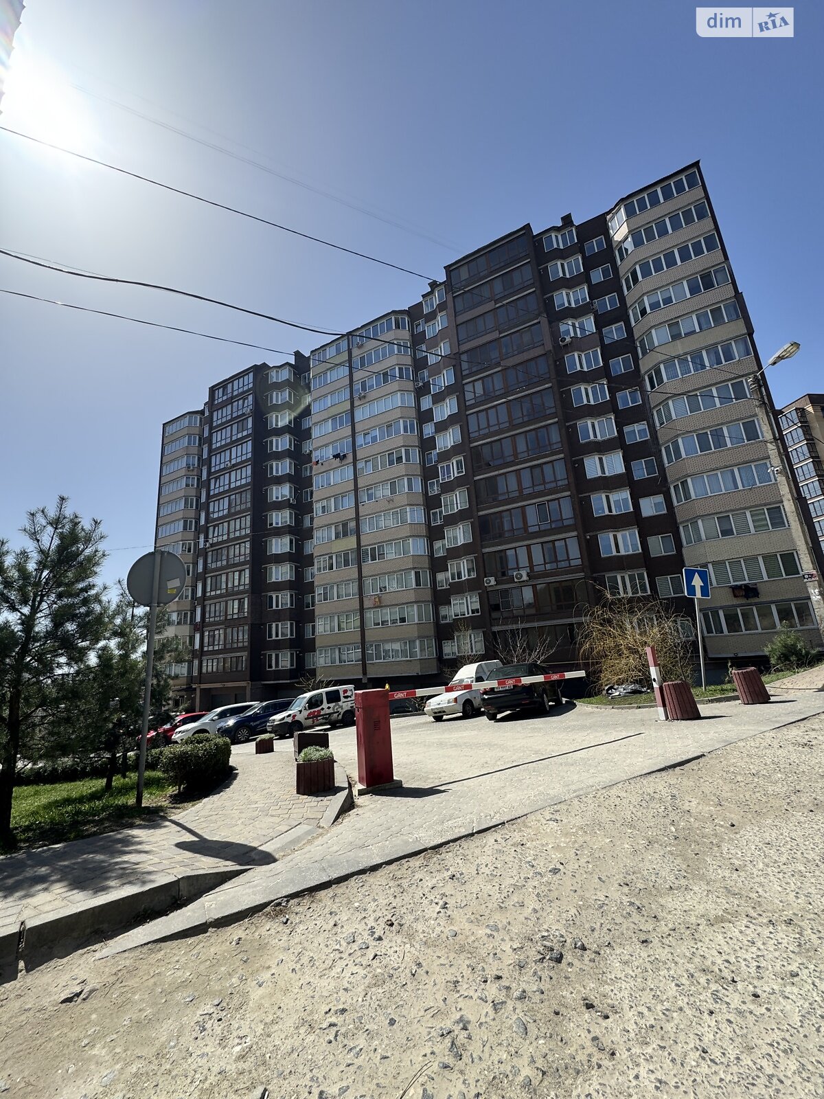 Продаж двокімнатної квартири в Хмельницькому, на вул. Лісогринівецька, район Озерна фото 1 Продаж двокімнатної квартири в Хмельницькому, на вул. Лісогринівецька, район Озерна фото 1