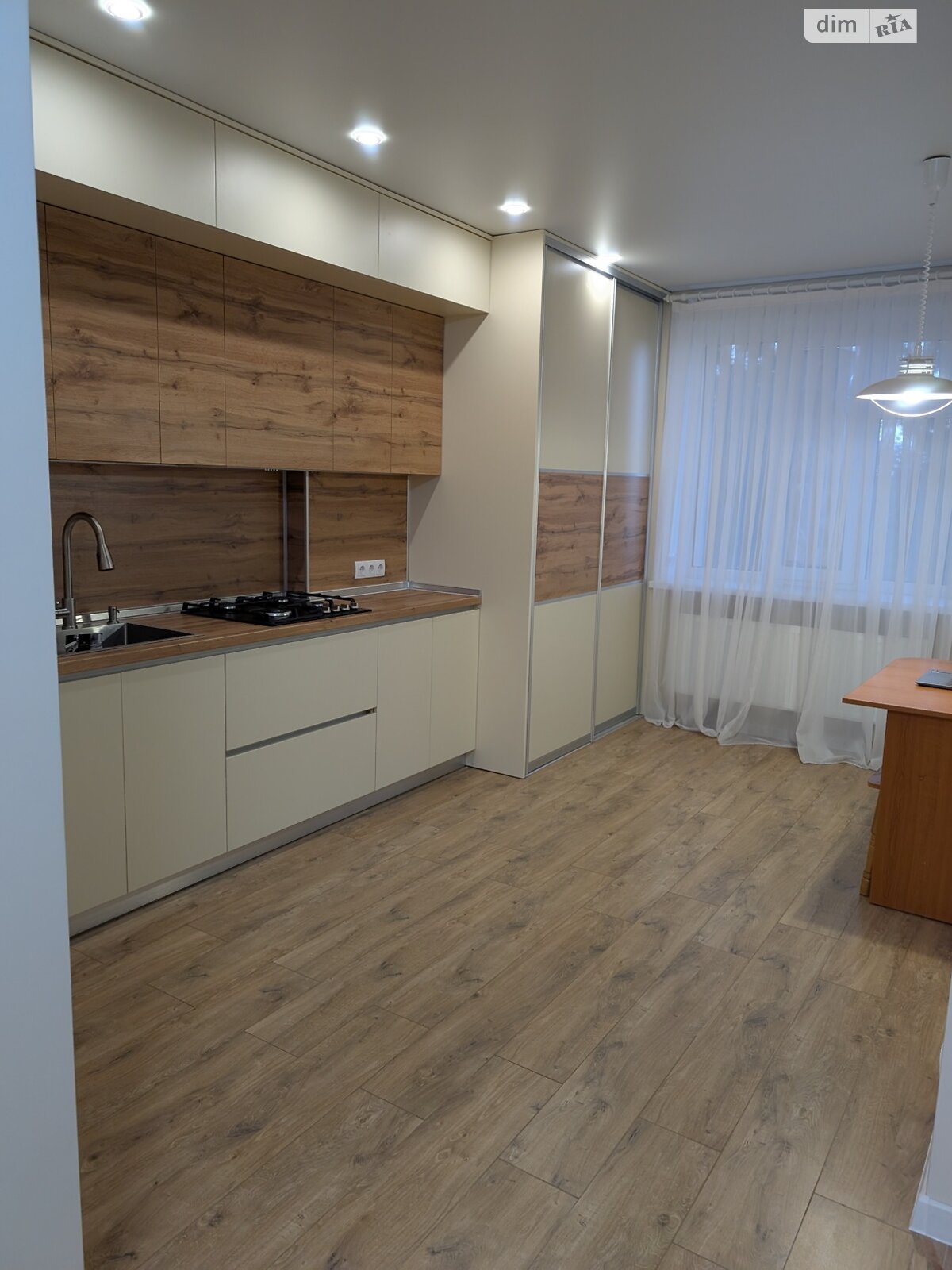 Продаж двокімнатної квартири в Хмельницькому, на вул. Лісогринівецька, район Озерна фото 1 Продаж двокімнатної квартири в Хмельницькому, на вул. Лісогринівецька, район Озерна фото 1