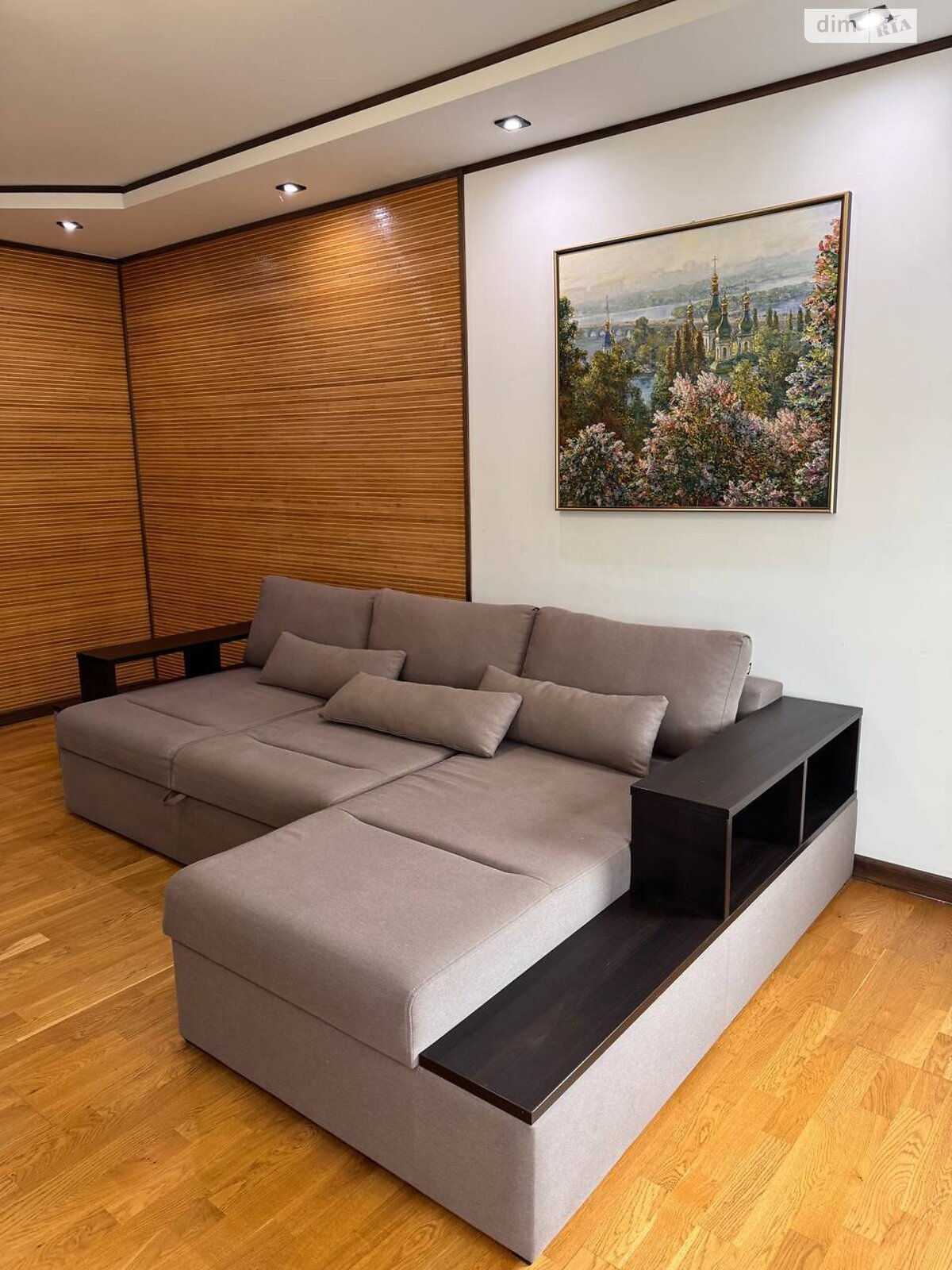 Продажа трехкомнатной квартиры в Хмельницком, на ул. Лесогриневецкая, район Озёрный фото 1 Продажа трехкомнатной квартиры в Хмельницком, на ул. Лесогриневецкая, район Озёрный фото 1