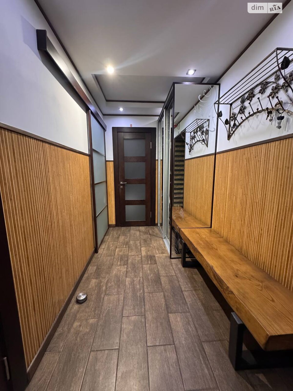 Продажа трехкомнатной квартиры в Хмельницком, на ул. Лесогриневецкая, район Озёрный фото 1 Продажа трехкомнатной квартиры в Хмельницком, на ул. Лесогриневецкая, район Озёрный фото 1