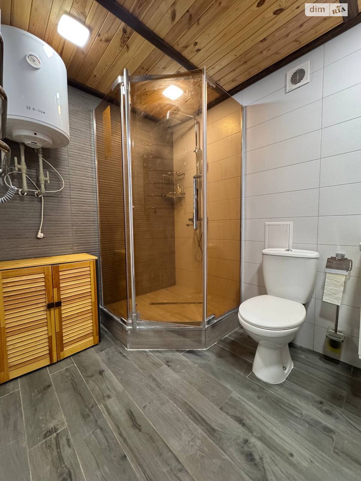 Продажа трехкомнатной квартиры в Хмельницком, на ул. Лесогриневецкая, район Озёрный фото 1 Продажа трехкомнатной квартиры в Хмельницком, на ул. Лесогриневецкая, район Озёрный фото 1