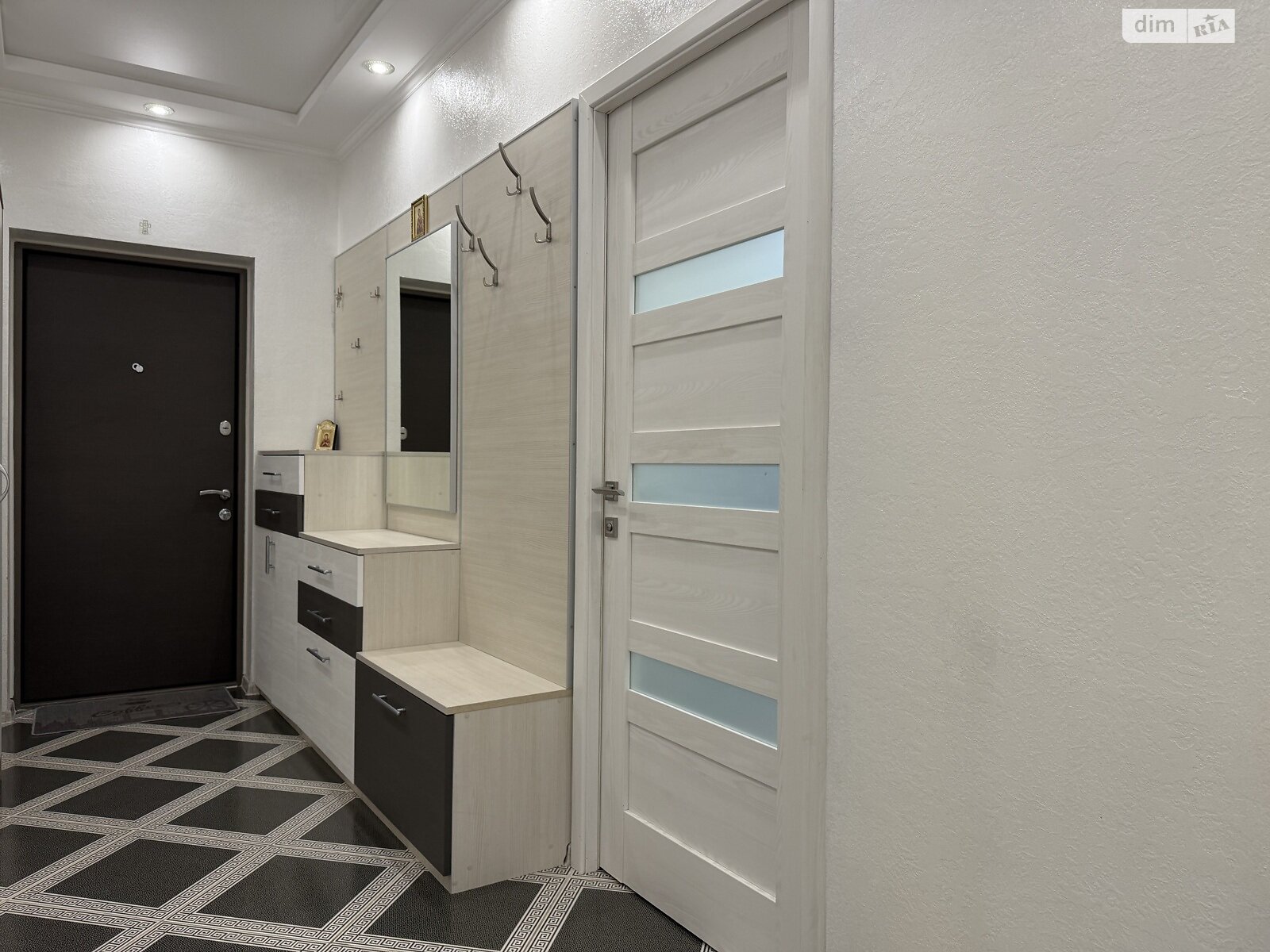 Продажа двухкомнатной квартиры в Хмельницком, на ул. Лесогриневецкая 18Б, район Озёрный фото 1