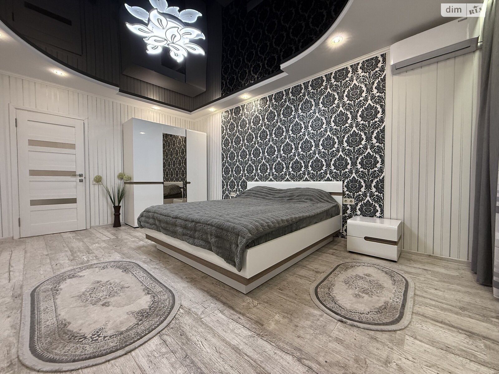 Продажа двухкомнатной квартиры в Хмельницком, на ул. Лесогриневецкая 18Б, район Озёрный фото 1