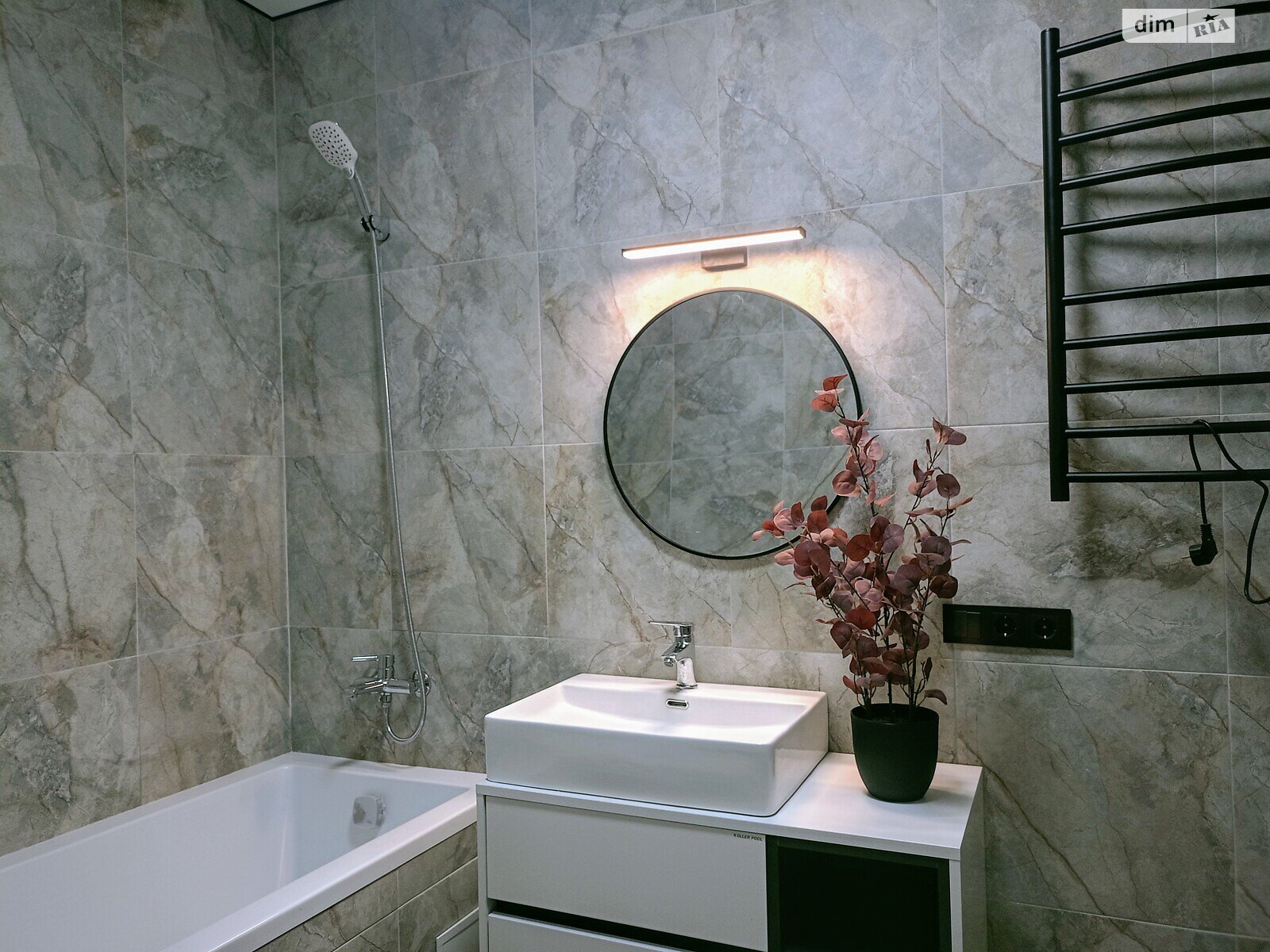 Продажа двухкомнатной квартиры в Хмельницком, на ул. Лесогриневецкая, район Озёрный фото 1 Продажа двухкомнатной квартиры в Хмельницком, на ул. Лесогриневецкая, район Озёрный фото 1