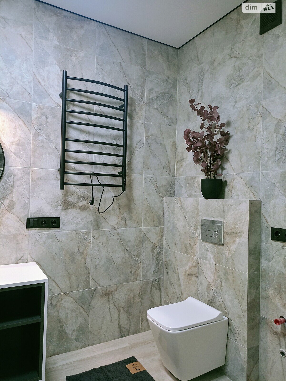 Продажа двухкомнатной квартиры в Хмельницком, на ул. Лесогриневецкая, район Озёрный фото 1 Продажа двухкомнатной квартиры в Хмельницком, на ул. Лесогриневецкая, район Озёрный фото 1