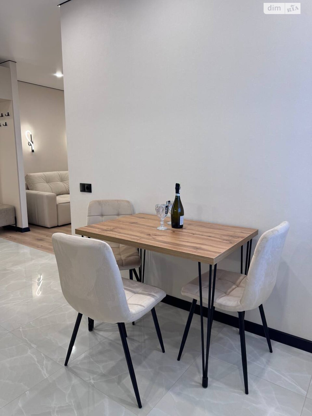 Продажа однокомнатной квартиры в Хмельницком, на ул. Лесогриневецкая 36, район Озёрный фото 1 Продажа однокомнатной квартиры в Хмельницком, на ул. Лесогриневецкая 36, район Озёрный фото 1