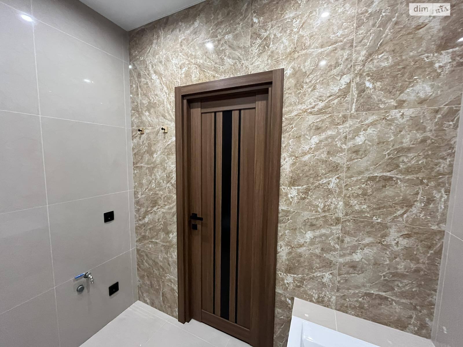 Продаж однокімнатної квартири в Хмельницькому, на вул. Лісогринівецька, район Озерна фото 1